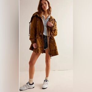 We The Free Surplus Future Parka XL NWOT